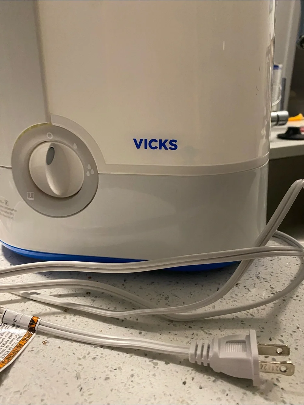Vicks White & Blue warm Mist Humidifier